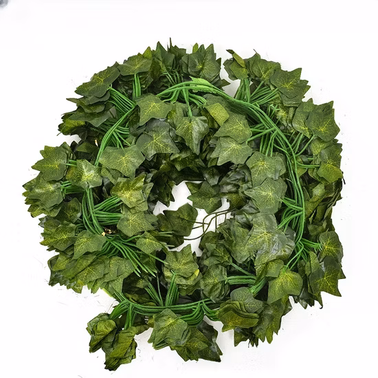 Vente en gros de feuilles artificielles suspendues Vignes décoratives IVY pour la décoration extérieure
