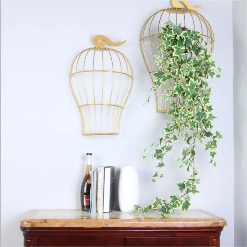 Guirlande de feuilles de vigne suspendues artificielles à l'aspect réel